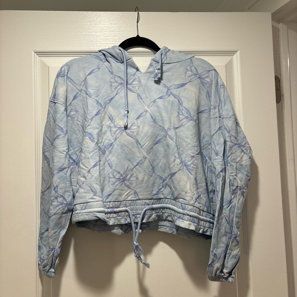 LoveShackFancy x Beach Riot - Blue Bow Sweat Set - Picture 5 of 6